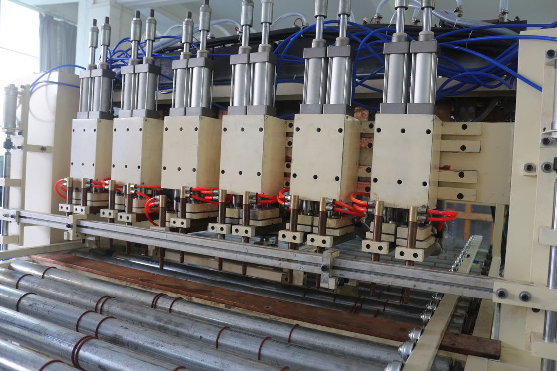 Automatische Mehrpunktschweißmaschine für Stahlregalstärker