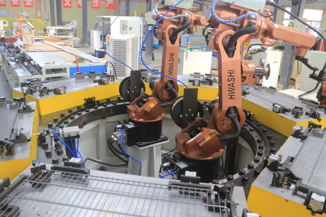 Sechs Achsen Industrieller MIG-Schweißroboter für die Lagerung