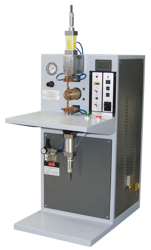 7 KVA Leistung Mehrpunktschweißmaschine mit 4500J Energiespeicher und digitaler Mikrocontroller